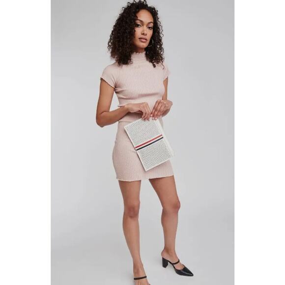 Frenchie Clutch NWT 11.5 x 0.3 x 7.8 in - Picture 5 of 8